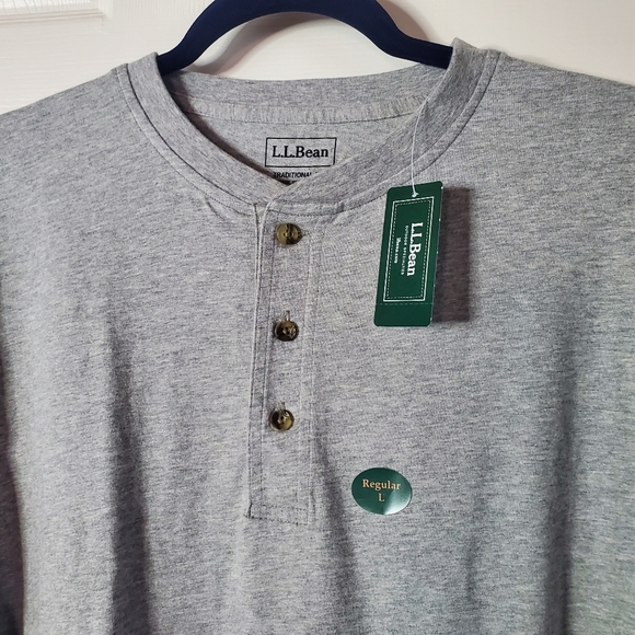 L.L. BEAN Traditional Fit Gray Short Sleeve Henley T-Shirt Size Large - Picture 2 of 8
